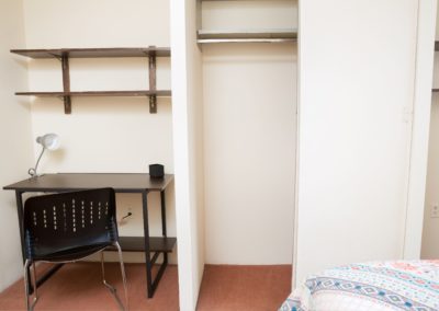 bedroom in columbia student apartments near mizzou